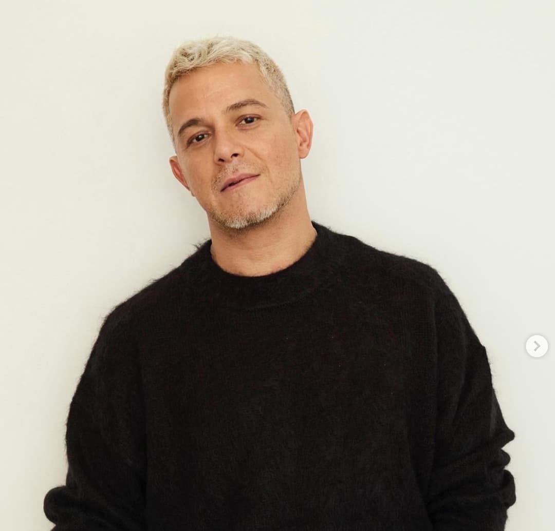 Alejandro Sanz rompe el silencio en medio del escándalo con su ex, Rachel Valdés