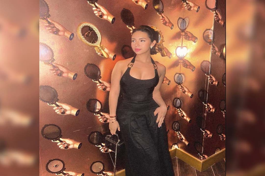 Ángela Aguilar: La famosa cantante se une al lujo silencioso ¿Qué prendas usó?