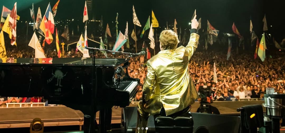 Elton John alcanza el estatus de EGOT tras ganar el Emmy 2024