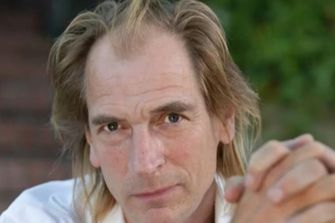 Julian Sands: Esta es la fortuna del actor fallecido a los 65 años