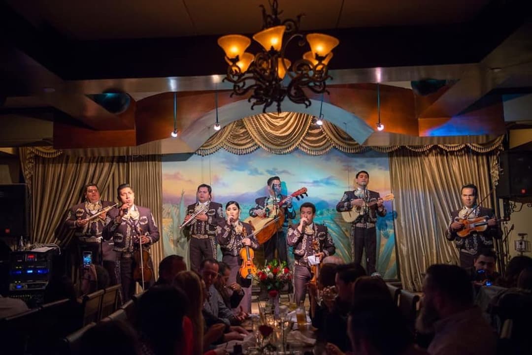 Casa Sánchez: Un Icono de la Gastronomía Hispana en Los Ángeles