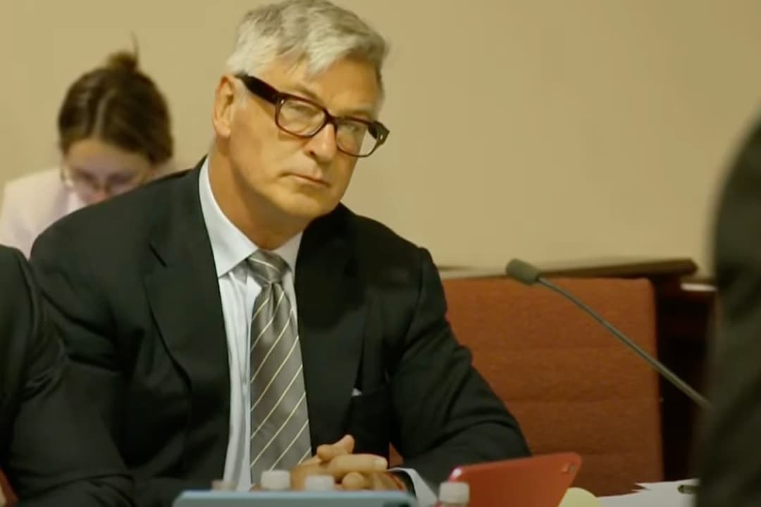 Victoria Legal de Alec Baldwin Antes del Juicio por el Caso “Rust”