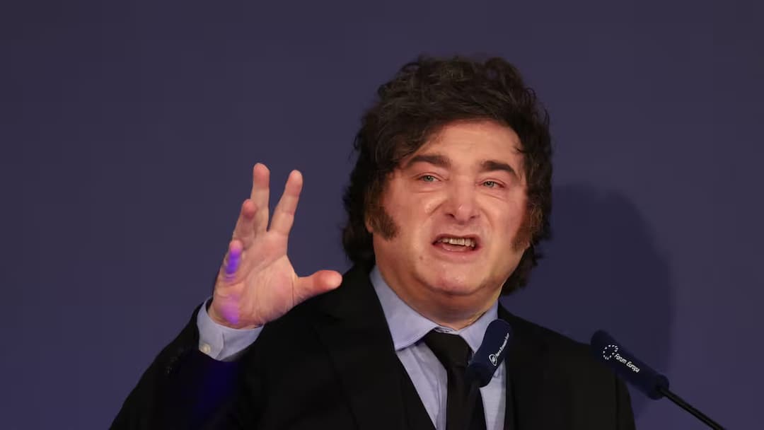 Javier Milei y sus medidas, en vivo: el Presidente acusó a Lula de querer “robar” las elecciones en Brasil